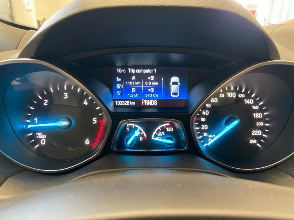 Ford Kuga 2018 Valkoinen