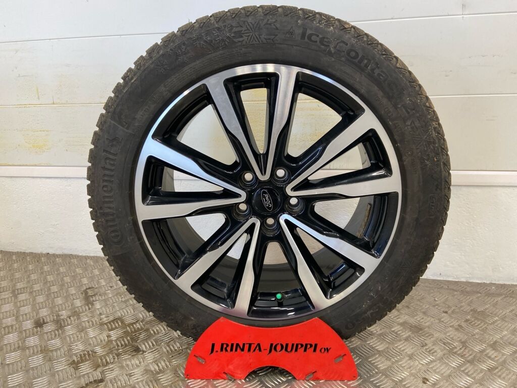 Ford Kuga 2018 Valkoinen