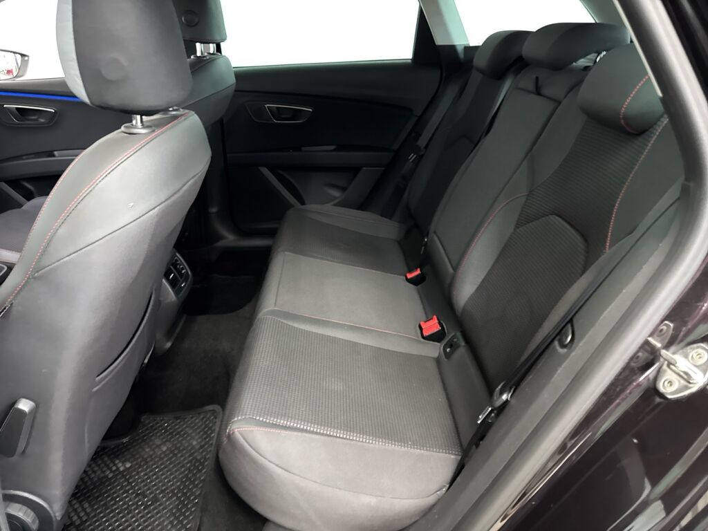 Seat Leon ST 2018 Violetti