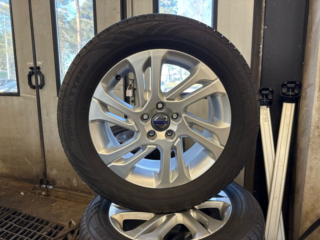 Volvo V60 Cross Country 2018 Valkoinen