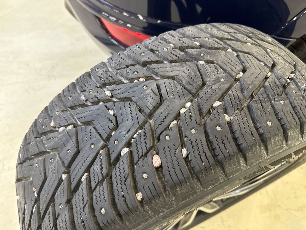 Ford Kuga 2018 Sininen