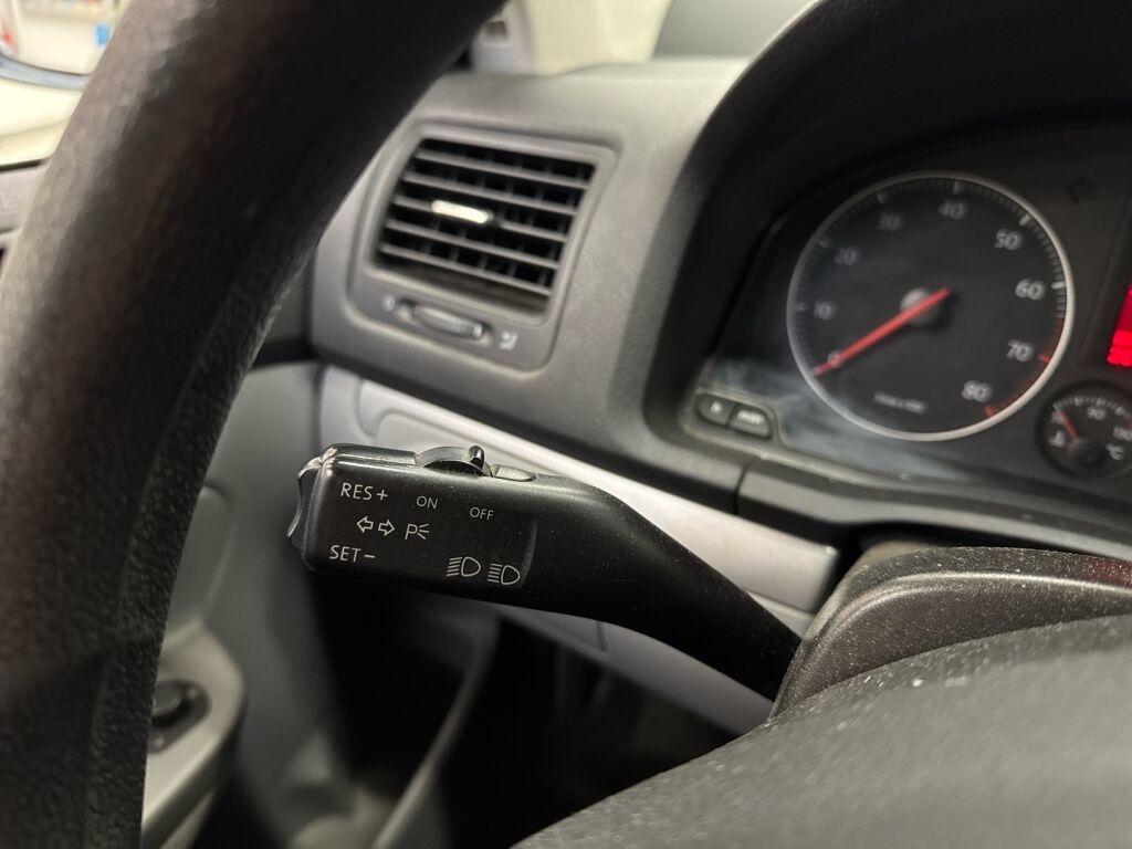 Volkswagen Jetta 2006 Vihreä