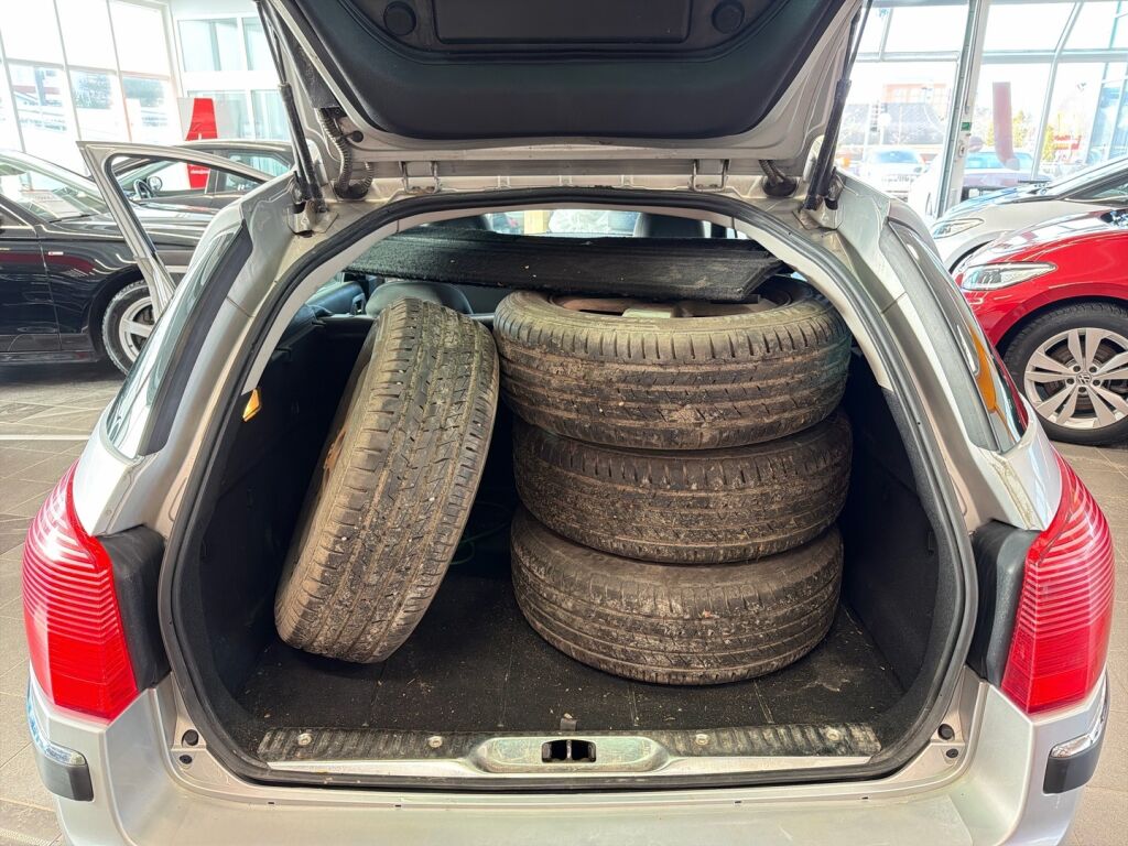 Peugeot 407 2006 Harmaa