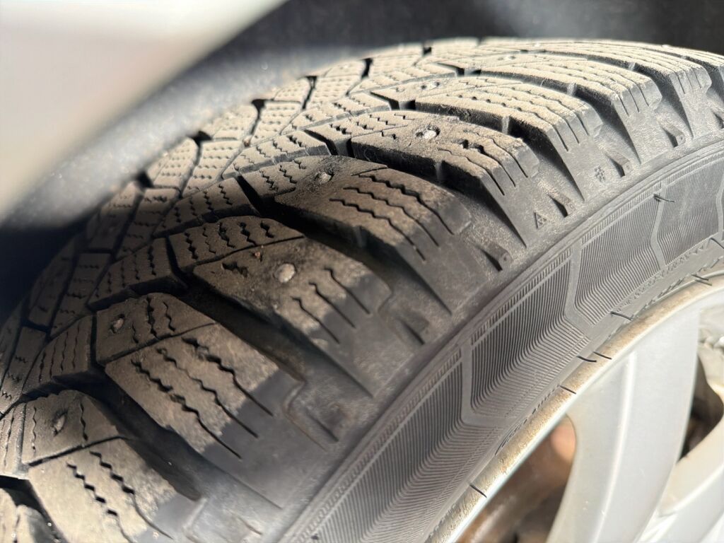 Peugeot 407 2006 Harmaa