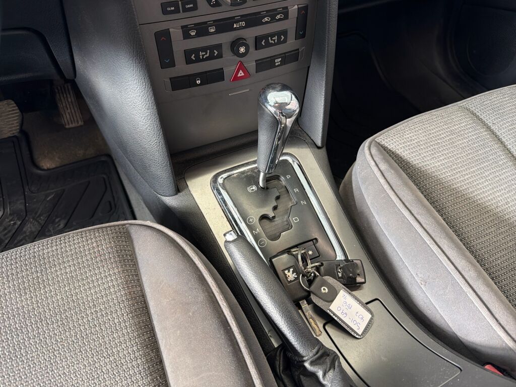 Peugeot 407 2006 Harmaa