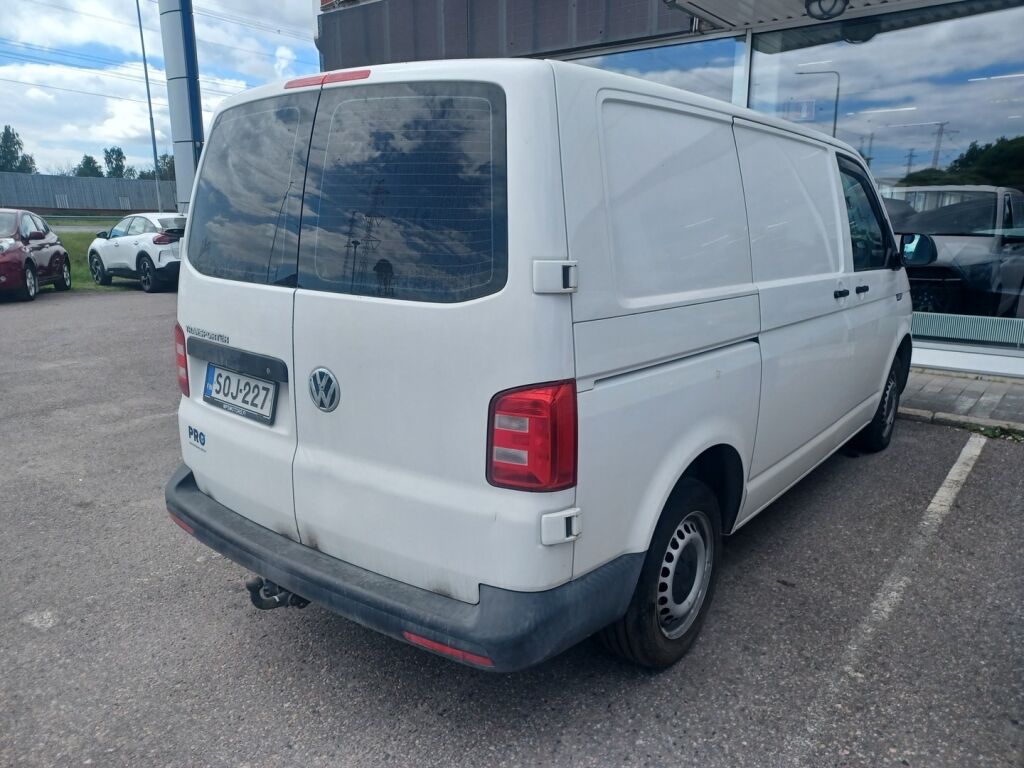 Volkswagen Transporter 2018 Valkoinen