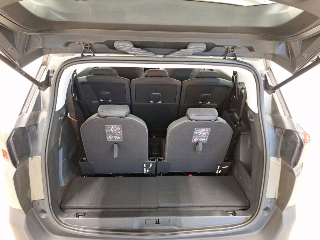 Peugeot 5008 2018 Harmaa