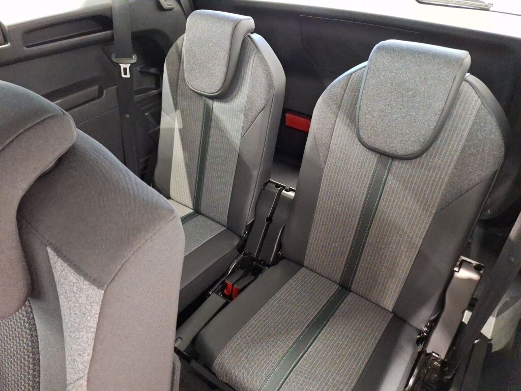 Peugeot 5008 2018 Harmaa