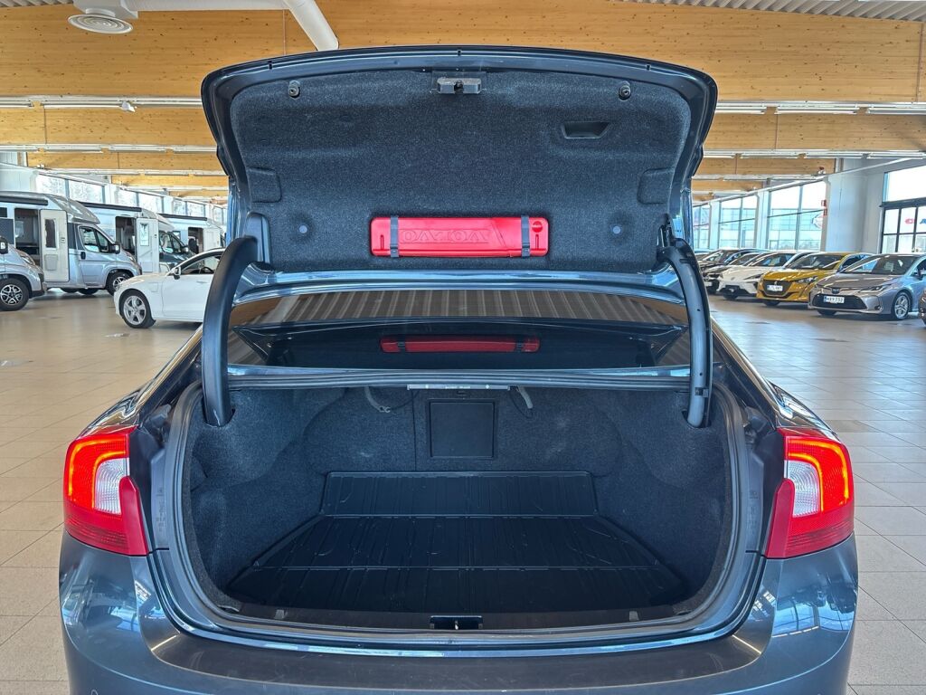 Volvo S60 2014 Harmaa