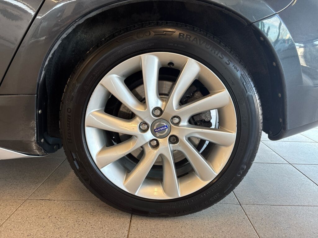 Volvo S60 2014 Harmaa