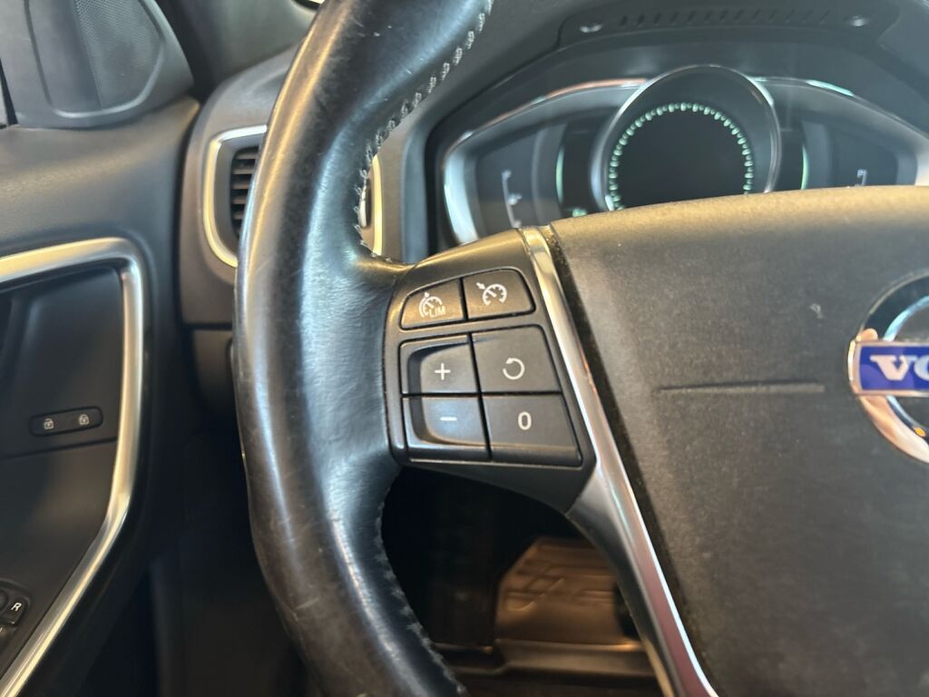 Volvo S60 2014 Harmaa