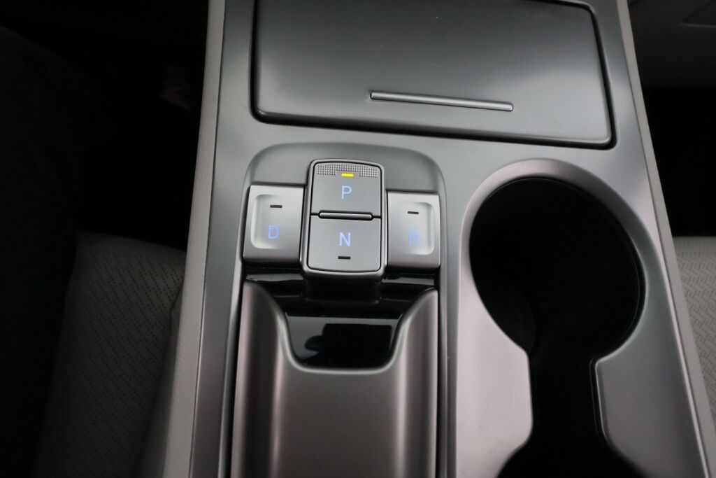 Hyundai KONA 2019 Musta