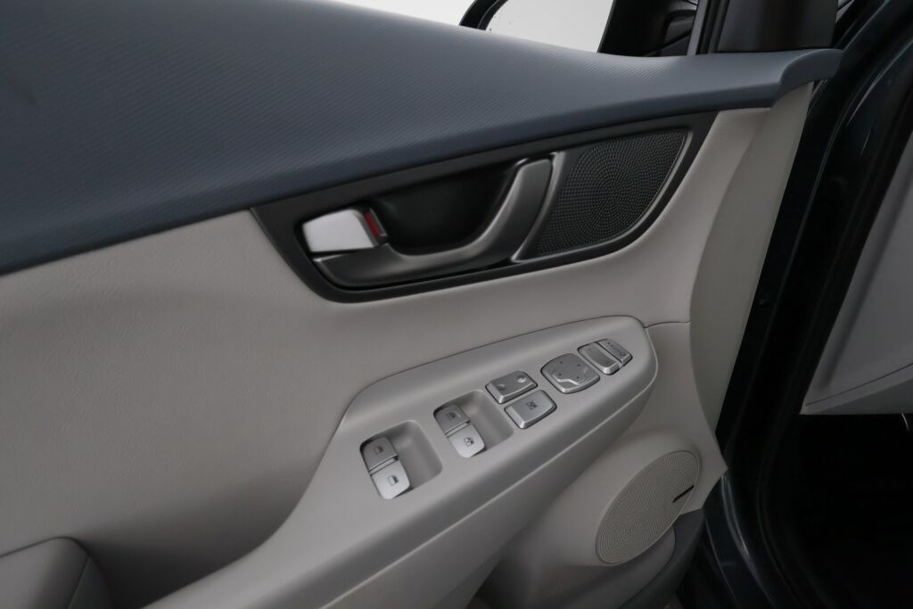 Hyundai KONA 2019 Musta