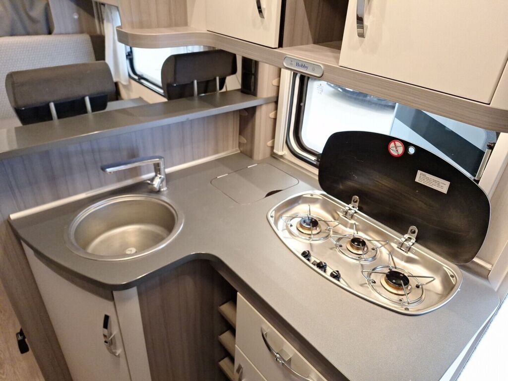 Hobby Optima 2020 Valkoinen