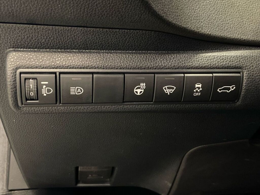 Toyota Corolla 2020 Musta
