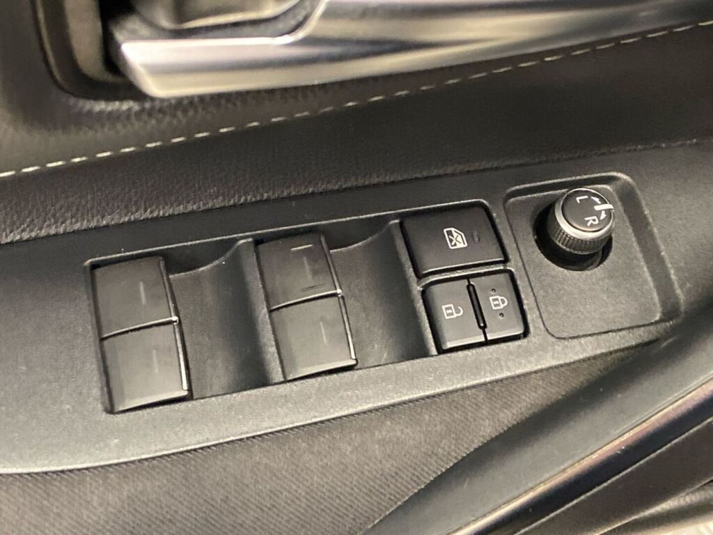 Toyota Corolla 2020 Musta