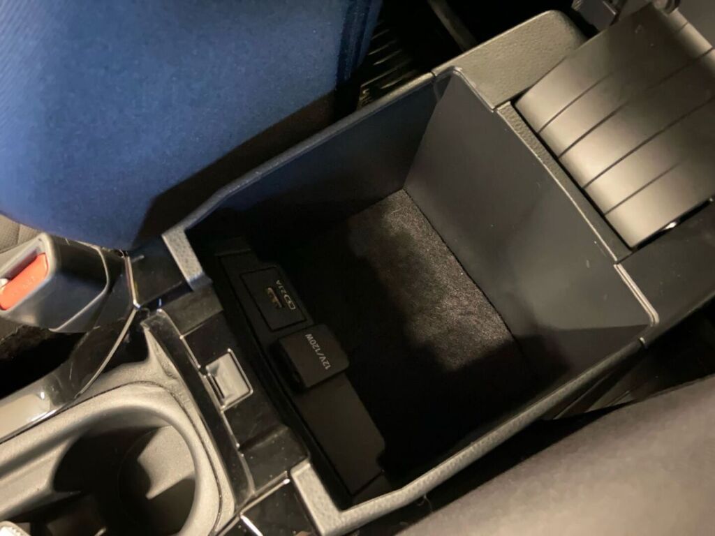 Toyota Corolla 2020 Musta