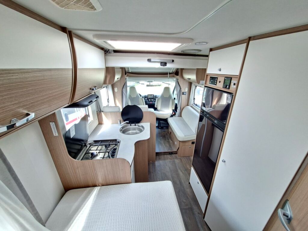 Carado T 348 Emotion 2020 Valkoinen