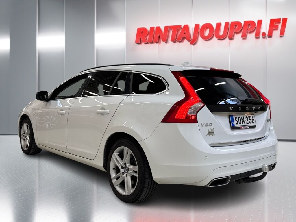 Volvo V60 2017 Valkoinen