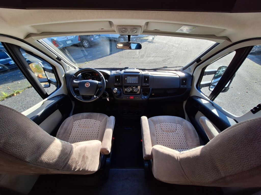 Hobby T 75 HF 2017 Valkoinen