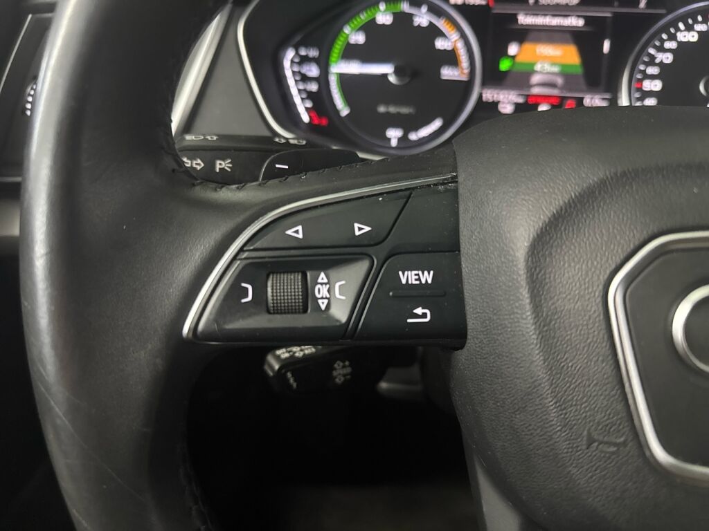 Audi Q5 2021 Valkoinen