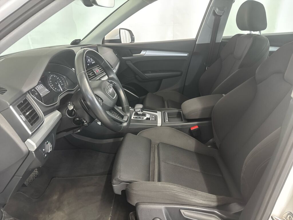 Audi Q5 2021 Valkoinen