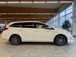 Toyota Auris 2015 Valkoinen
