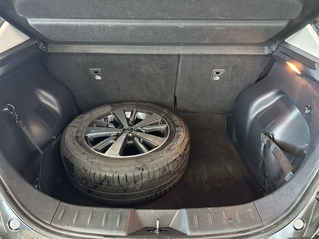 Nissan Leaf 2020 Musta