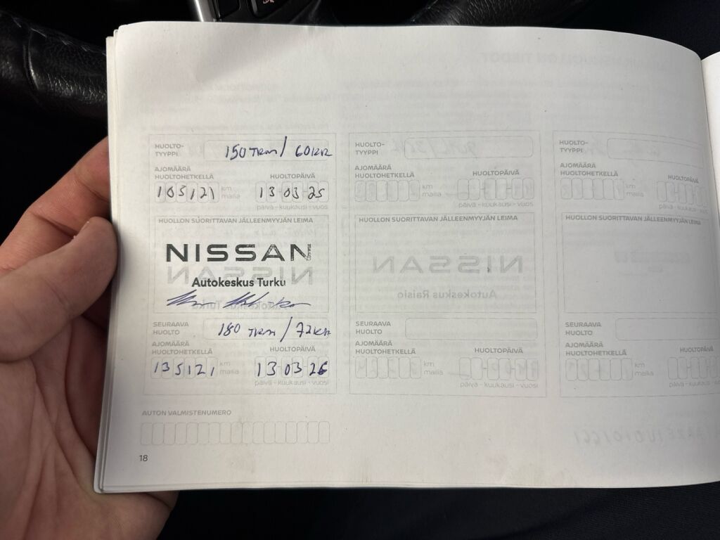 Nissan Leaf 2020 Musta