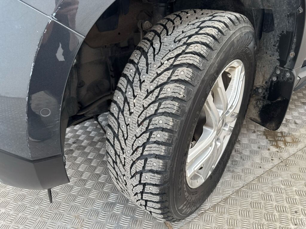 Dacia Duster 2022 Harmaa