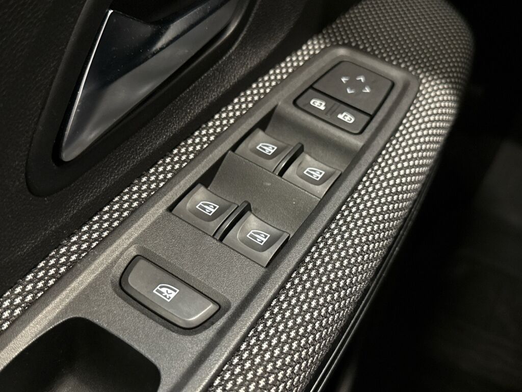 Dacia Jogger 2022 Oranssi