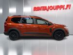 Dacia Jogger 2022 Oranssi