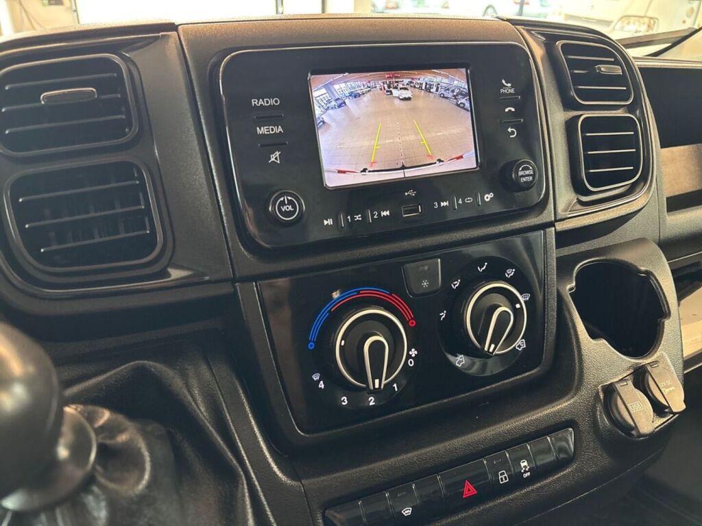 Fiat Ducato 2022 Valkoinen