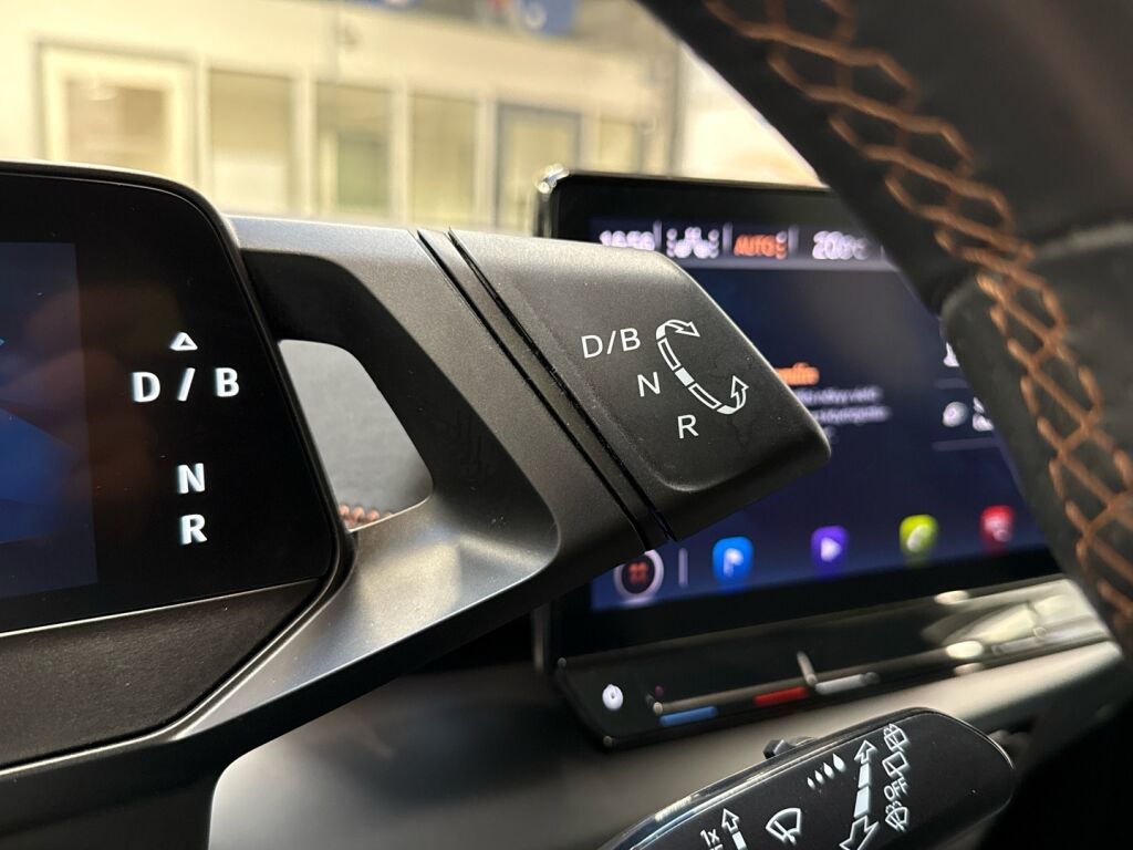 Cupra Born 2022 Harmaa