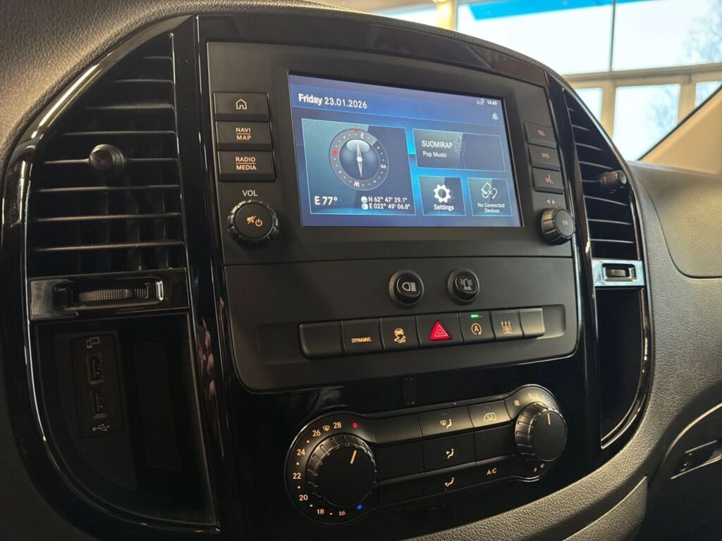 Mercedes-Benz Vito 2022 Musta