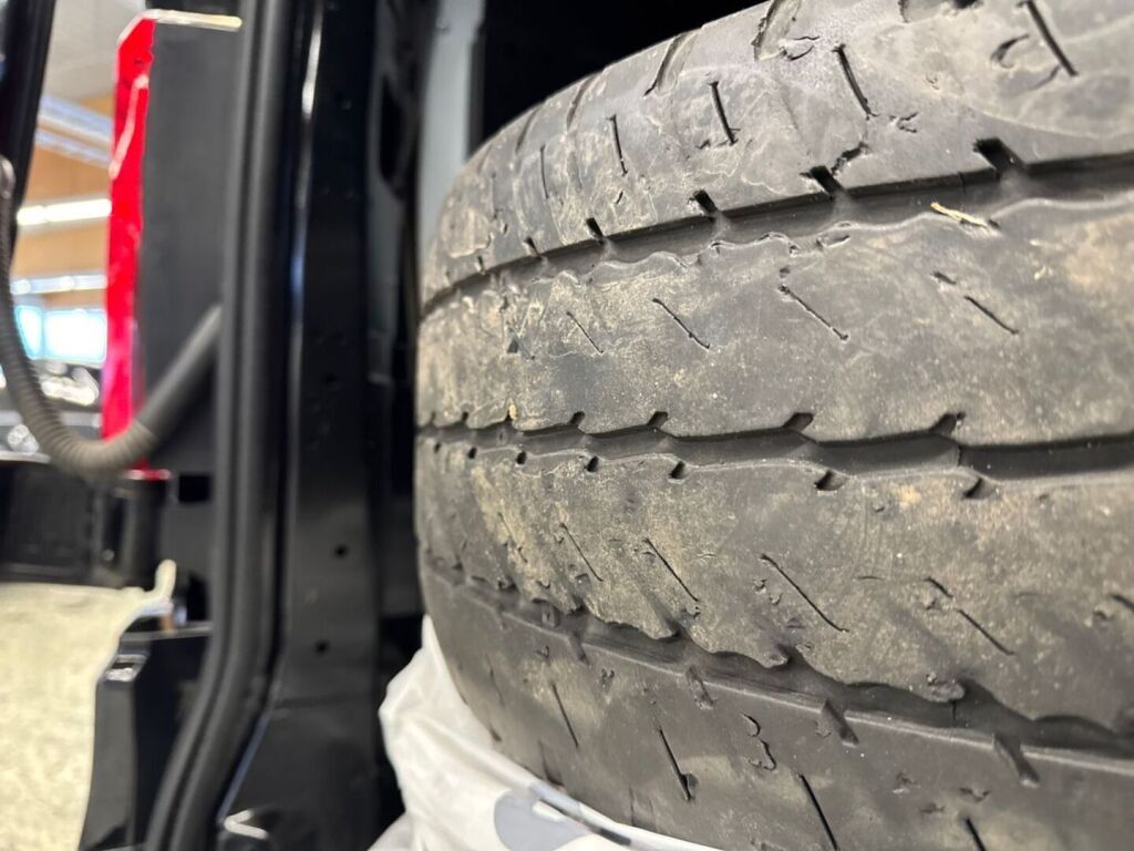 Mercedes-Benz Vito 2022 Musta