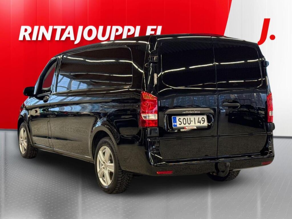 Mercedes-Benz Vito 2022 Musta