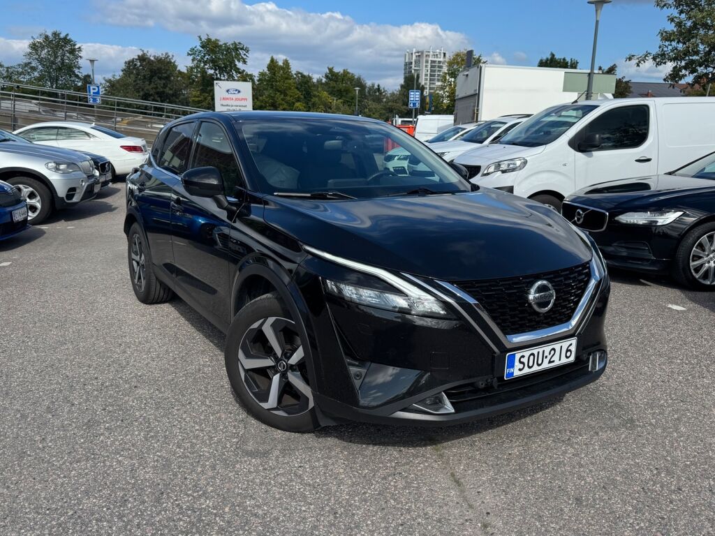 Nissan Qashqai 2022 Musta