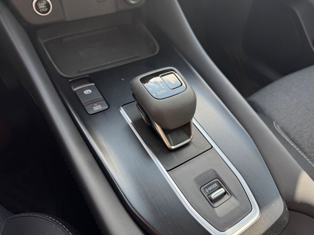 Nissan Qashqai 2022 Musta