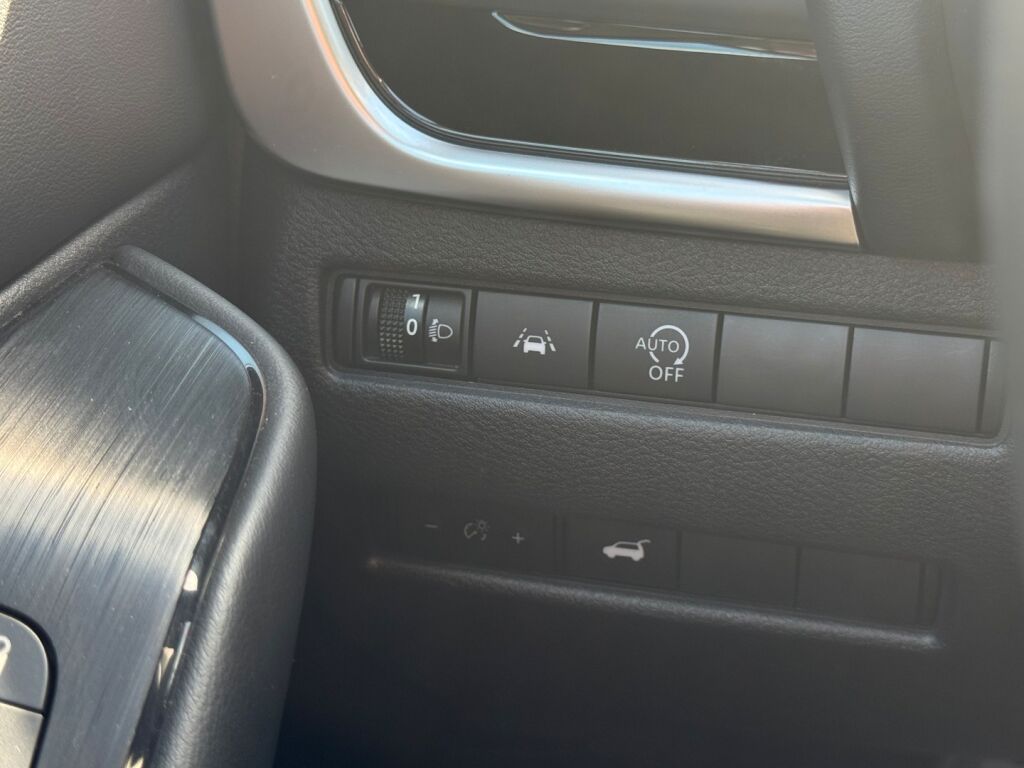 Nissan Qashqai 2022 Musta