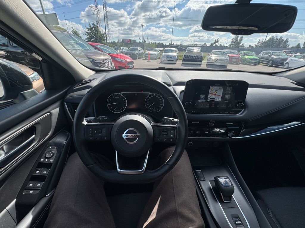 Nissan Qashqai 2022 Musta