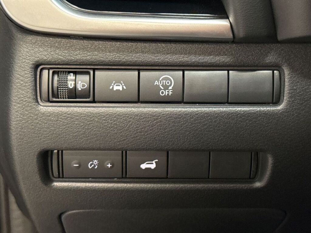 Nissan Qashqai 2022 Musta