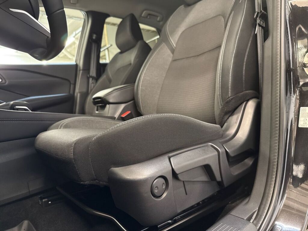 Nissan Qashqai 2022 Musta