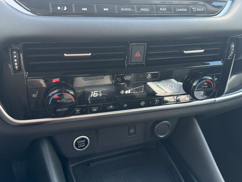 Nissan Qashqai 2022 Musta