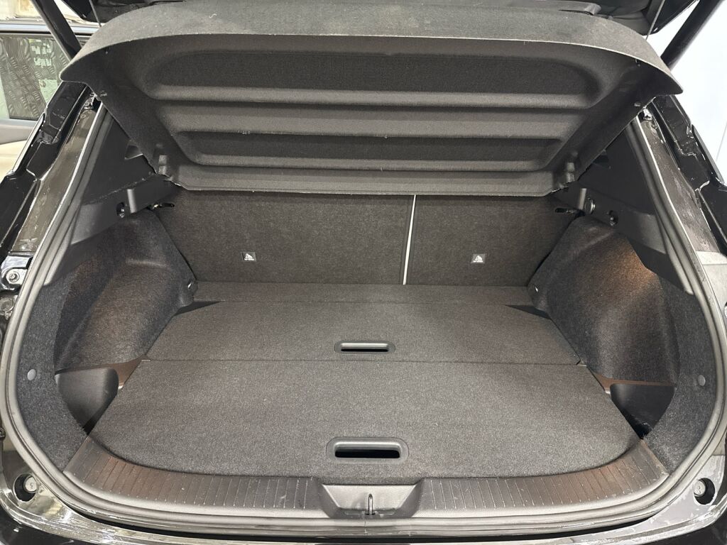 Nissan Qashqai 2022 Musta