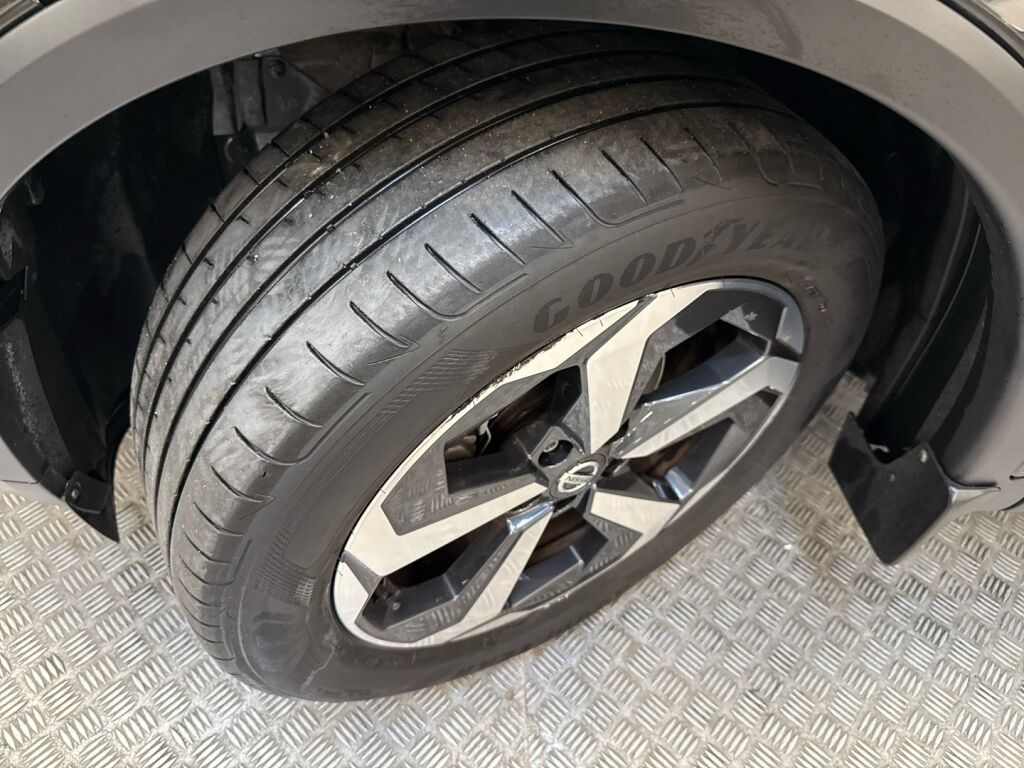 Nissan Qashqai 2022 Musta