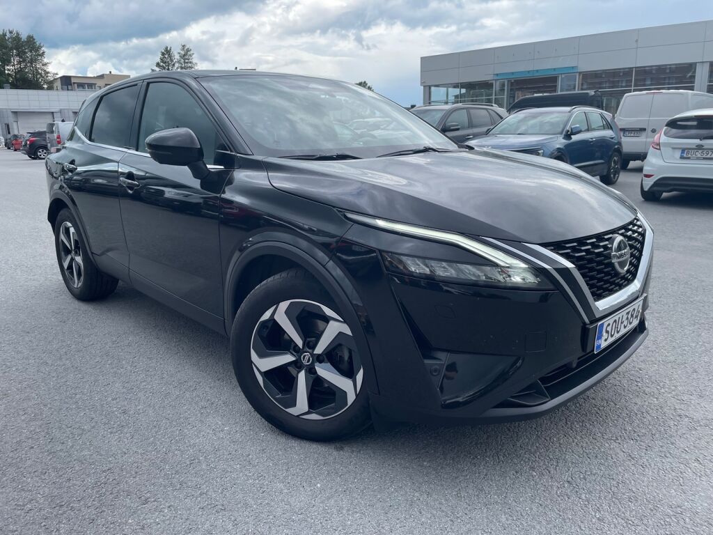 Nissan Qashqai 2022 Musta
