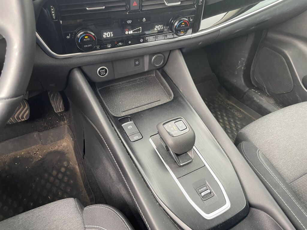 Nissan Qashqai 2022 Musta