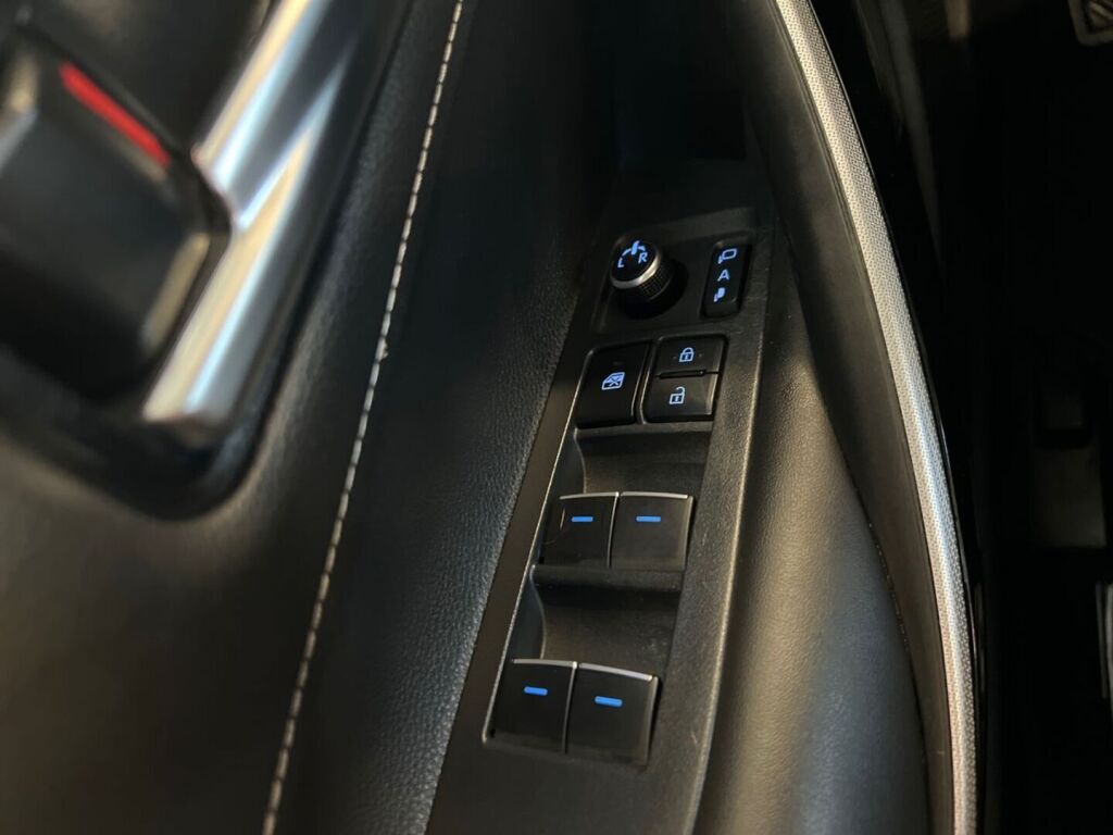 Toyota Corolla 2022 Valkoinen