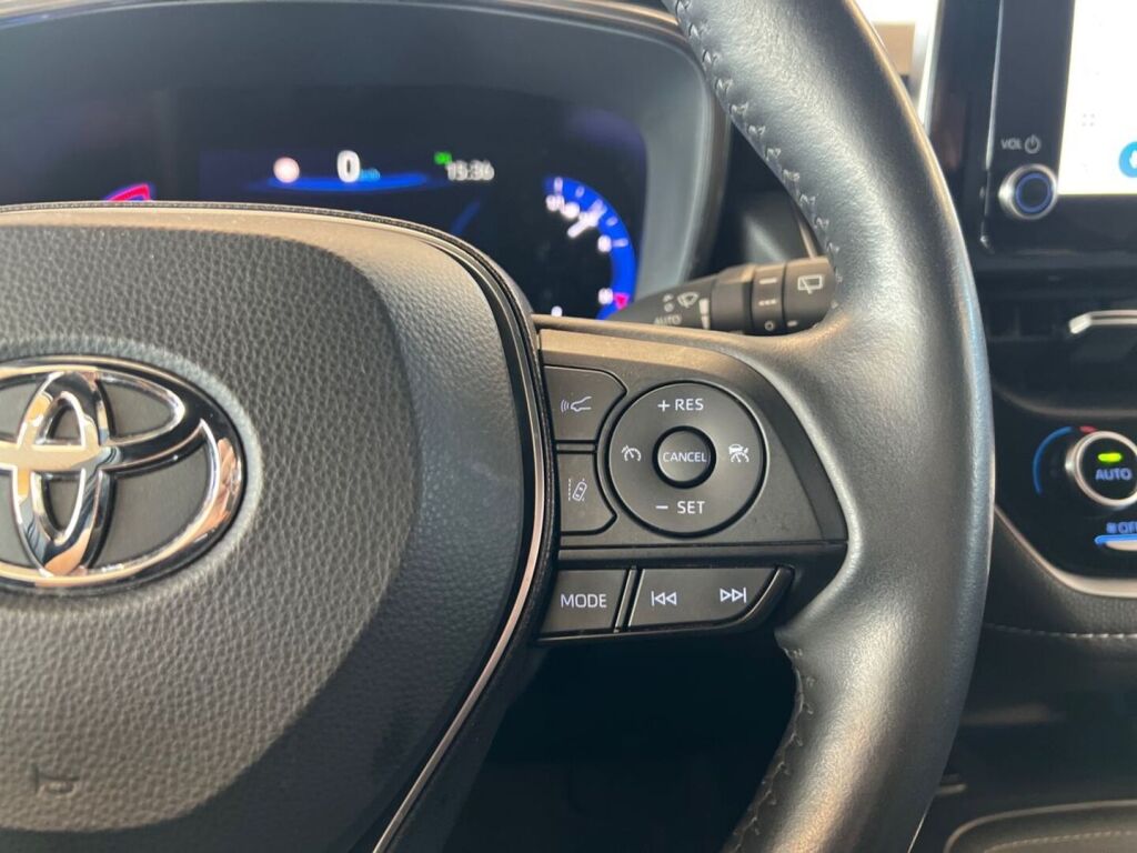 Toyota Corolla 2022 Valkoinen